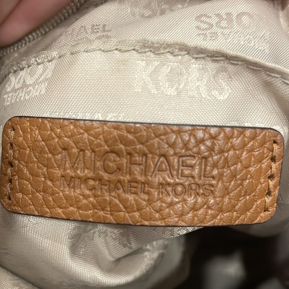 Michael Michael Kors Bedford Tassel Bag - Picture 11 of 15